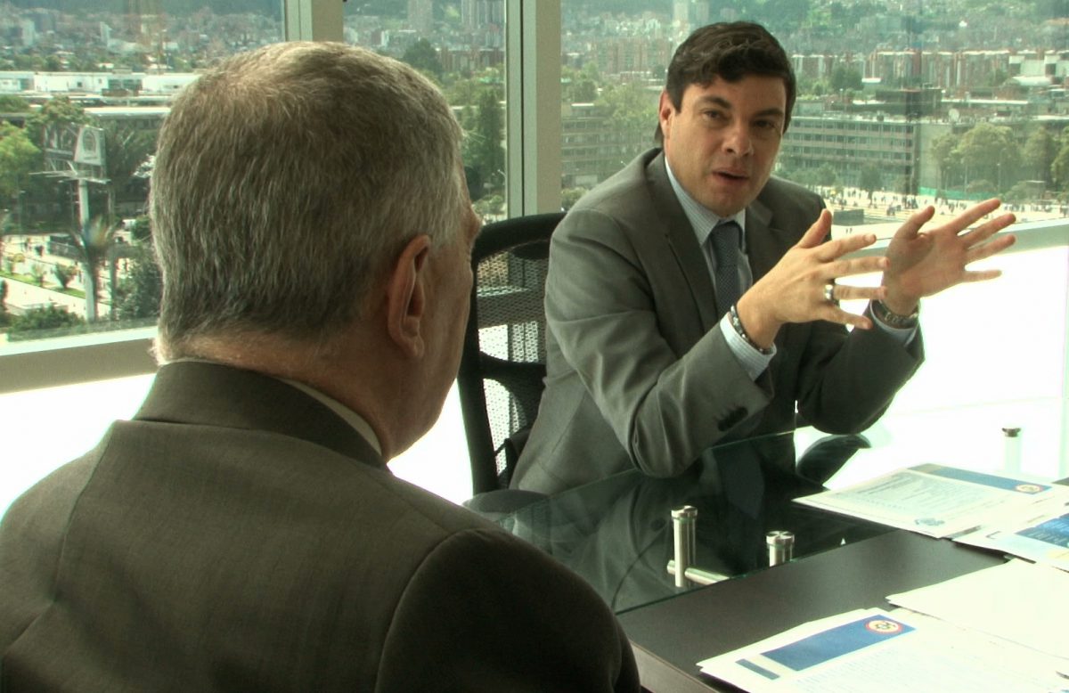 Subsecretario de estado norteamericano y UNP examinan situación de protegidos en Colombia