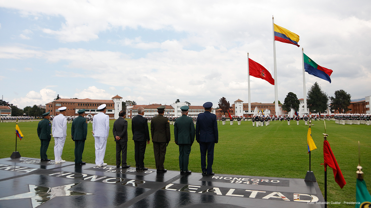 Ceremonia-ascenso-Subtenientes-Bicentenario-Batalla-de-Ayacucho
