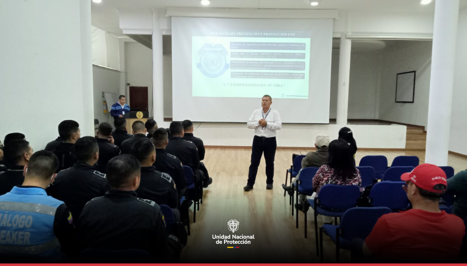 Socialización de rutas de protección en Tunja