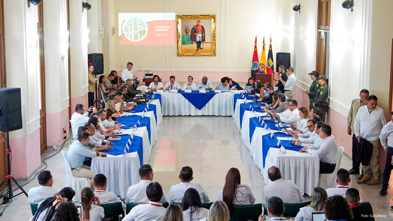 Gobierno-nacional-reafirma-compromiso-con-la-paz-y-estabilidad-en-la-frontera-colombo-venezolana