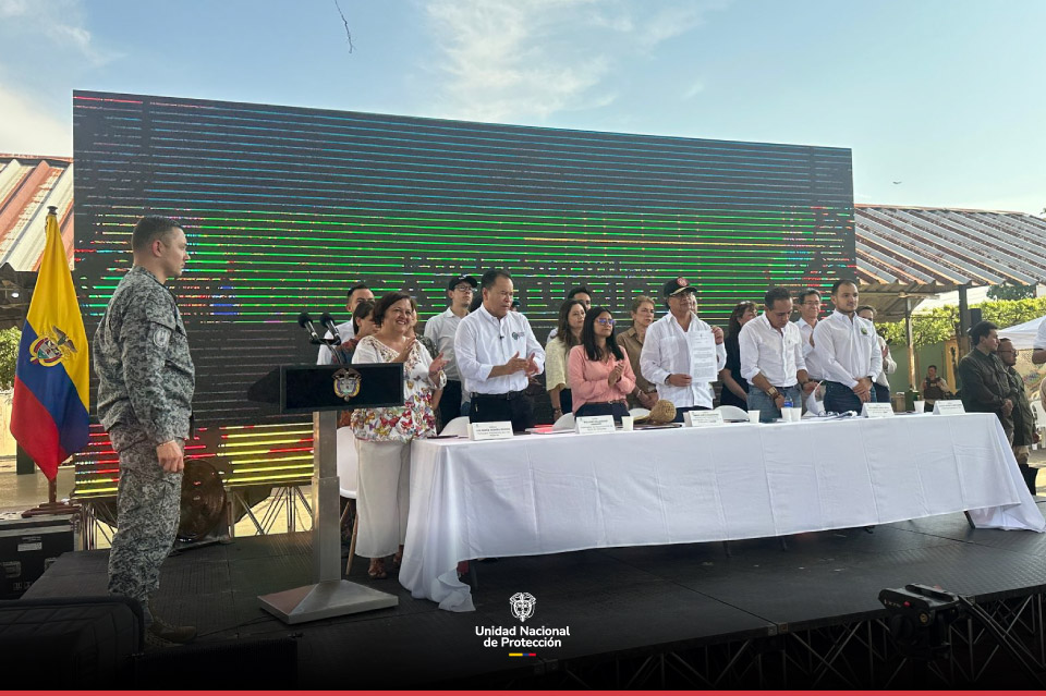 UNP-en-firma-de-Pacto-Social-por-el-Catatumbo_3