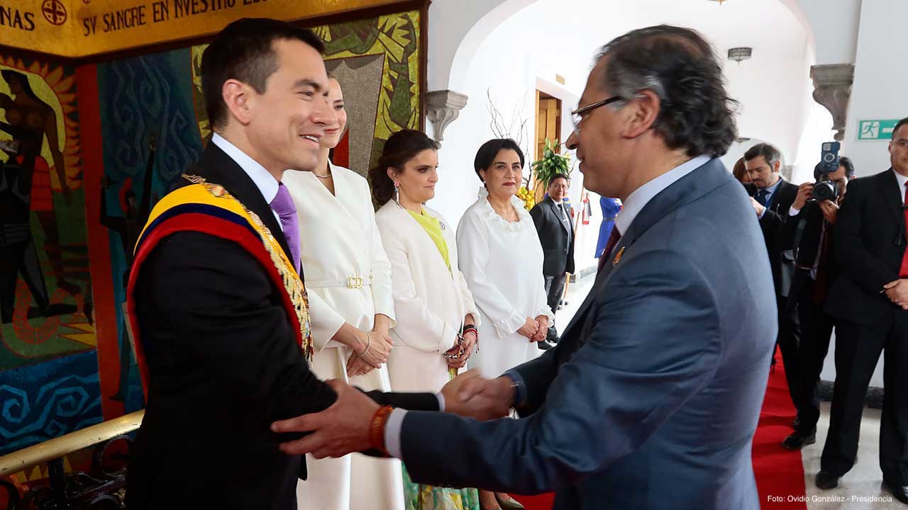 Presidente Petro traza ruta de trabajo con el recién posesionado jefe de Estado de Ecuador, Daniel Noboa