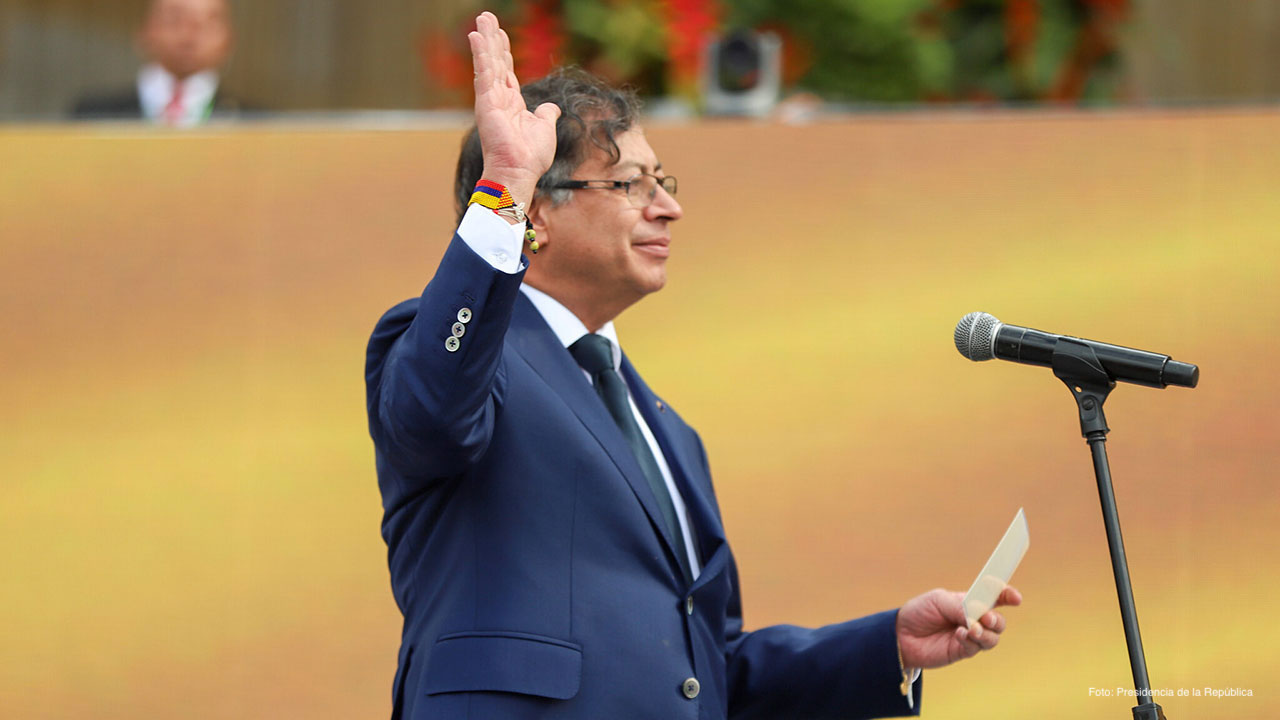 ‘Hay un golpe en flagrancia y hay que investigarlo, y solicitarle a la justicia de los EE. UU. que investigue’: presidente Petro sobre intenciones de Álvaro Leyva