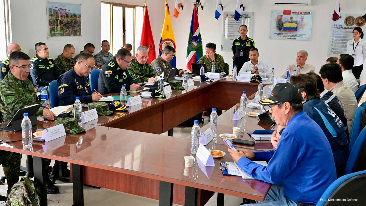 Ofensiva en Huila y Caquetá deja más de 300 miembros de estructuras criminales neutralizados